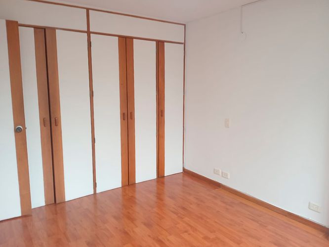 Apartamento de 2 alcobas en arriendo en El Diamante No. 2, Medellín, 85 m² · foto 16 de 18