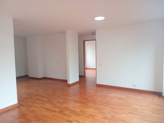 Apartamento de 2 alcobas en arriendo en El Diamante No. 2, Medellín, 85 m² · foto 11 de 18