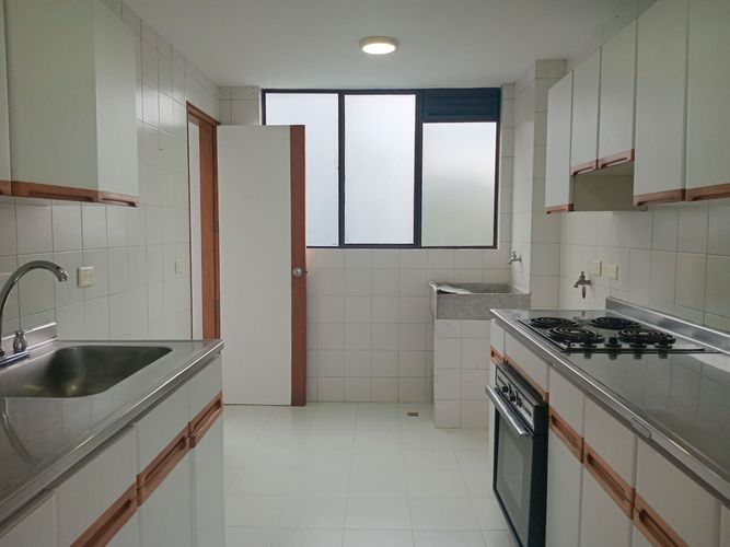 Apartamento de 2 alcobas en arriendo en El Diamante No. 2, Medellín, 85 m² · foto 4 de 18