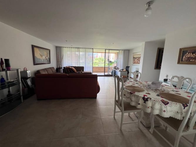 Apartamento de 3 alcobas en venta en Los Balsos, Medellín, 156 m² · foto 7 de 24