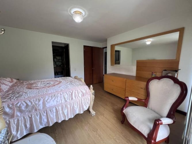 Apartamento de 3 alcobas en venta en Los Balsos, Medellín, 156 m² · foto 10 de 24