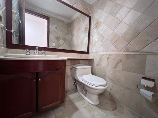 Apartamento de 3 alcobas en arriendo en Lalinde, Medellín, 175 m² · foto 14 de 22