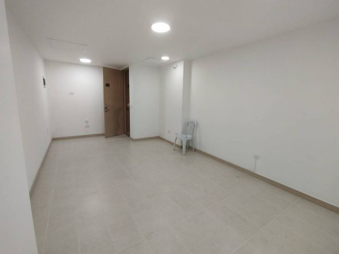 Oficina en arriendo en Laureles, Medellín, 24 m² · foto 3 de 4