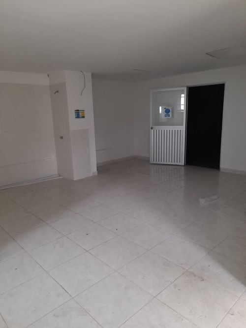 Bodega en arriendo en Cordialidad, Barranquilla, 874 m² · foto 12 de 16