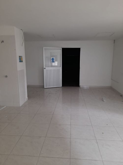 Bodega en arriendo en Cordialidad, Barranquilla, 874 m² · foto 13 de 16