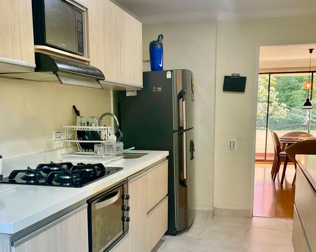 Apartamento de 3 alcobas en venta en El Diamante No. 2, Medellín, 116 m² · foto 7 de 15