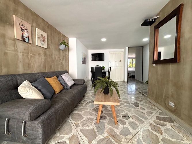 Apartamento de 1 alcoba en arriendo en Laureles, Medellín, 70 m² · foto 5 de 19