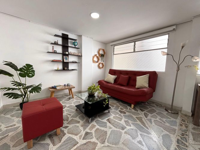 Apartamento de 1 alcoba en arriendo en Laureles, Medellín, 70 m² · foto 6 de 19