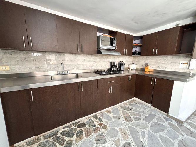 Apartamento de 1 alcoba en arriendo en Laureles, Medellín, 70 m² · foto 10 de 19