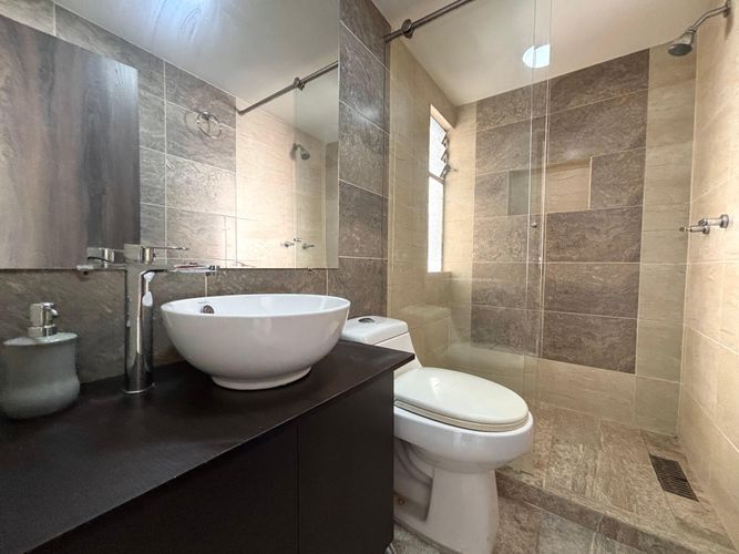 Apartamento de 1 alcoba en arriendo en Laureles, Medellín, 70 m² · foto 12 de 19