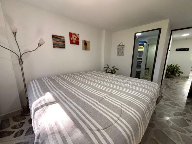 Apartamento de 1 alcoba en arriendo en Laureles, Medellín, 70 m² · foto 18 de 19