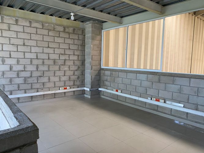 Bodega en arriendo en Cordialidad, Barranquilla, 874 m² · foto 4 de 5