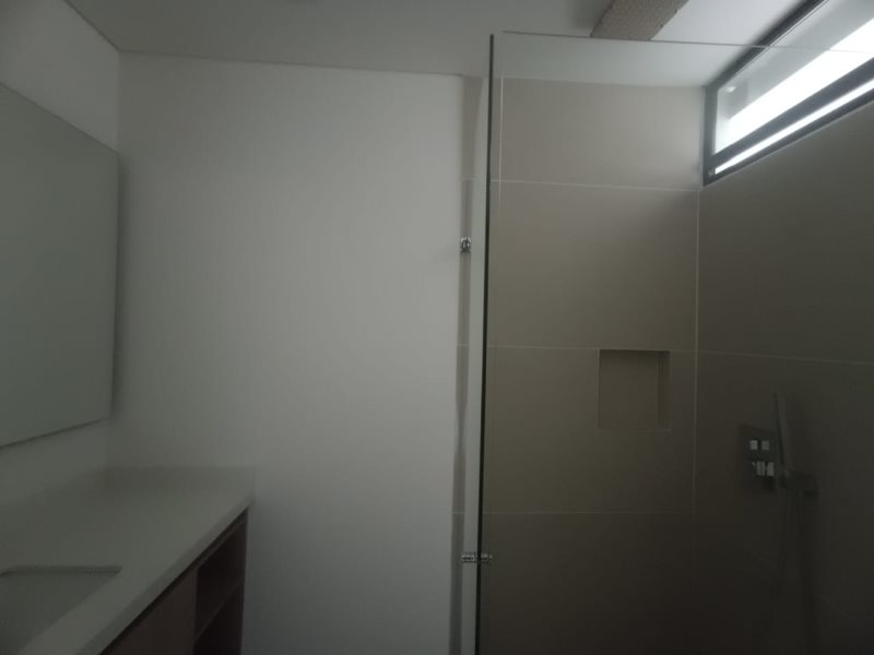 Apartamento en arriendo en Loma De Las Brujas, Envigado · foto 5 de 19