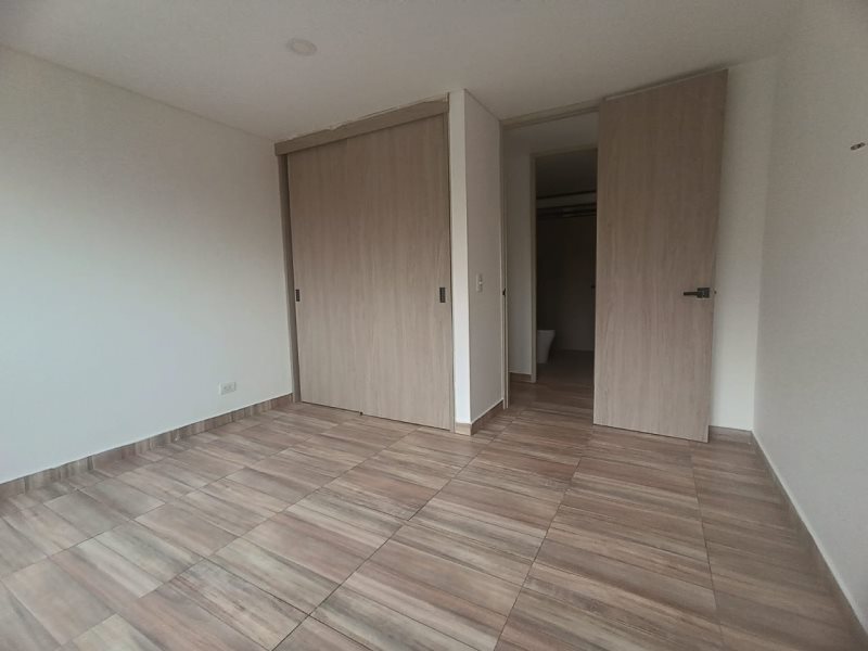 Apartamento en arriendo en Loma De Las Brujas, Envigado · foto 11 de 19