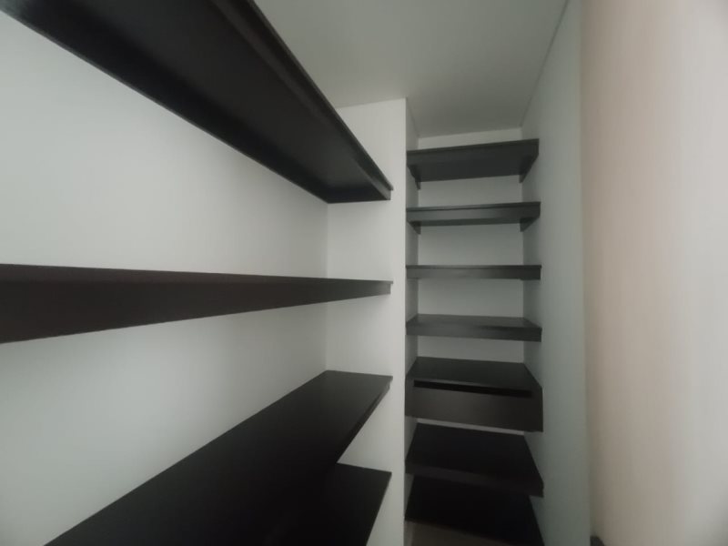 Apartamento en arriendo en Loma De Las Brujas, Envigado · foto 15 de 19