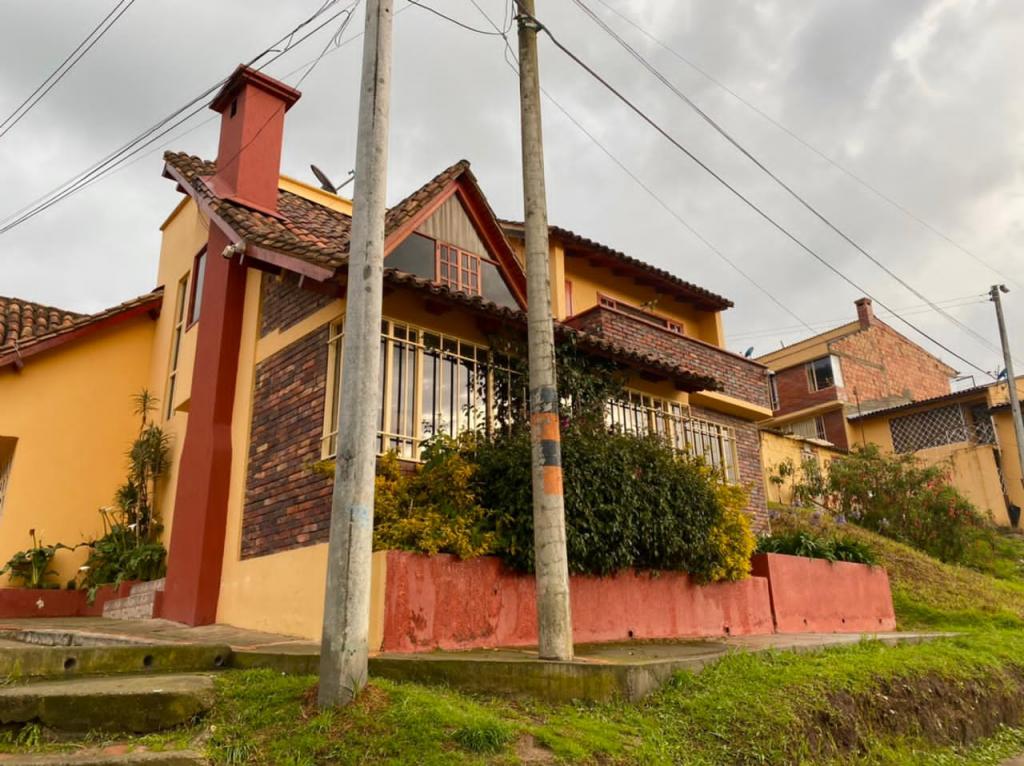 Casa en venta en Paso Real, La Calera · foto 8 de 23