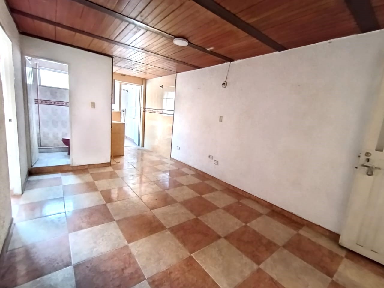 Casa en venta en Kennedy Central, Bogotá · foto 4 de 24
