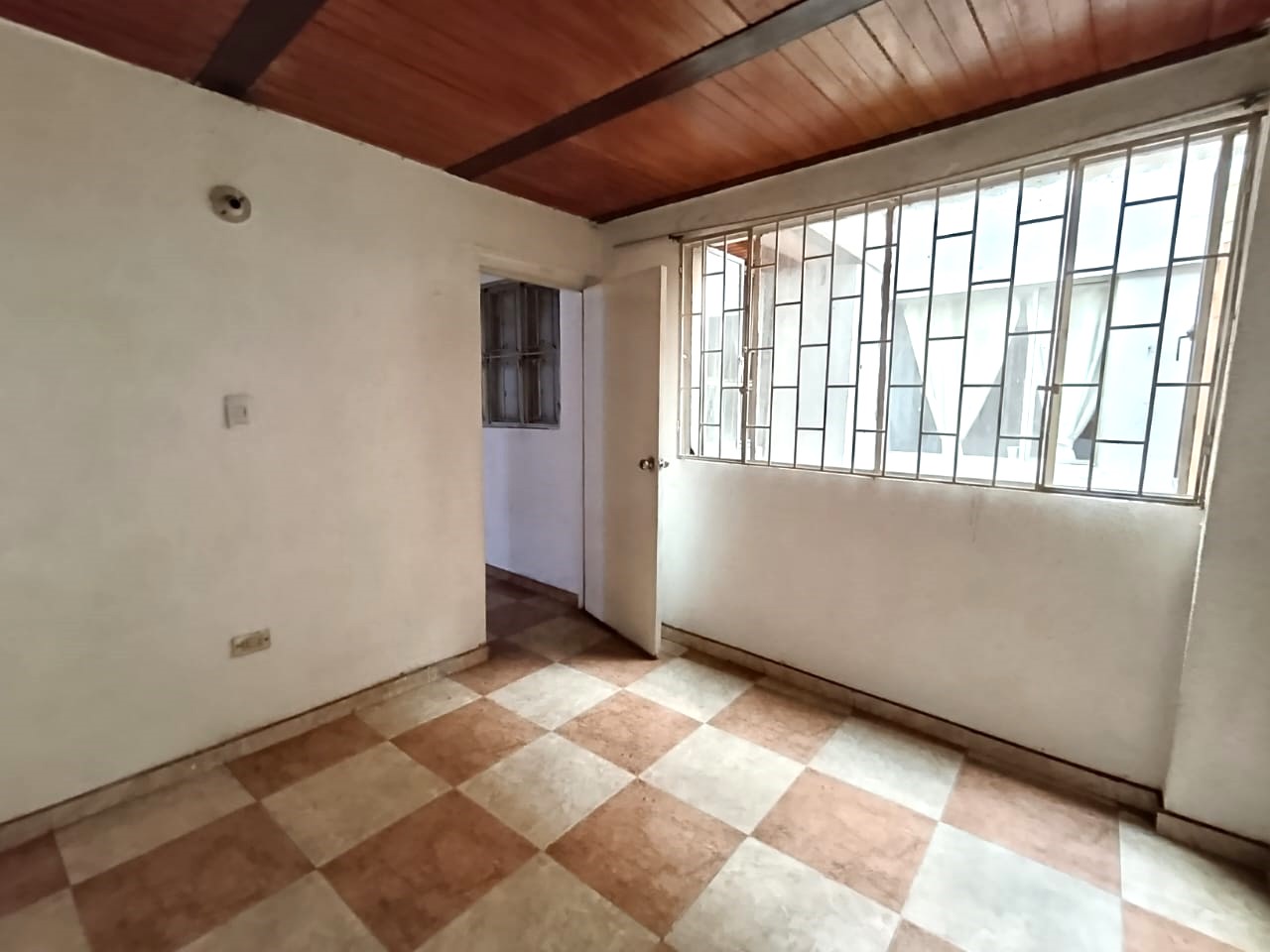 Casa en venta en Kennedy Central, Bogotá · foto 6 de 24