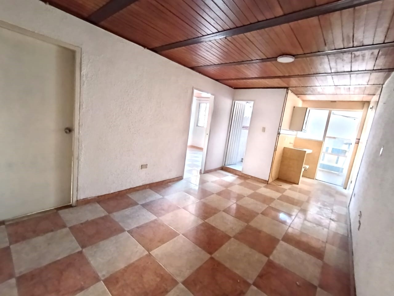 Casa en venta en Kennedy Central, Bogotá · foto 7 de 24