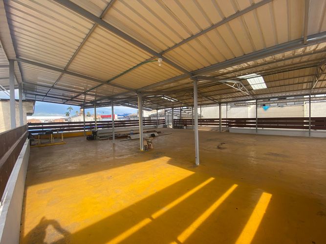 Edificio en venta en Alfonso Lopez, Palmira, 1800 m² · foto 9 de 11