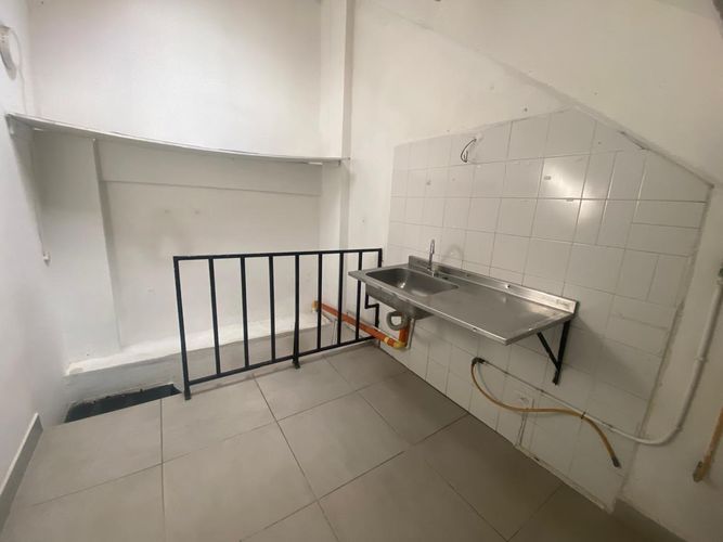 Local en arriendo en El Poblado, Medellín, 30 m² · foto 4 de 12