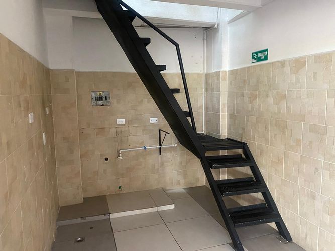 Local en arriendo en El Poblado, Medellín, 30 m² · foto 12 de 12
