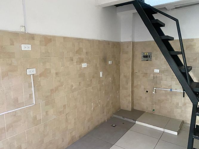 Local en arriendo en El Poblado, Medellín, 30 m² · foto 11 de 12