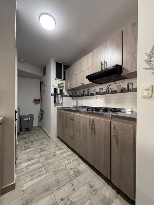 Apartamento de 3 alcobas en venta en Ricaurte, 62 m² · foto 4 de 23