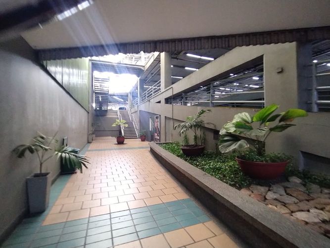Local en arriendo en Cañaveralejo, Cali, 11 m² · foto 14 de 14