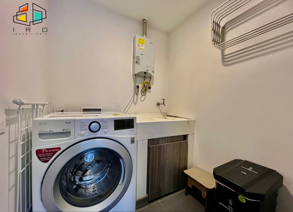 Apartamento en arriendo en Castropol, Medellín · foto 21 de 22