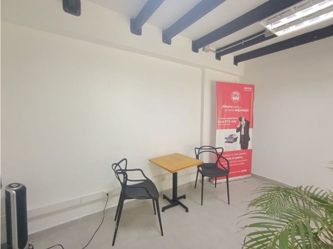 Local en arriendo en Ciudad Del Río, Medellín, 30 m² · foto 6 de 7