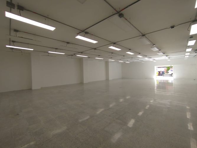 Local en arriendo en Laureles, Medellín, 300 m² · foto 4 de 12