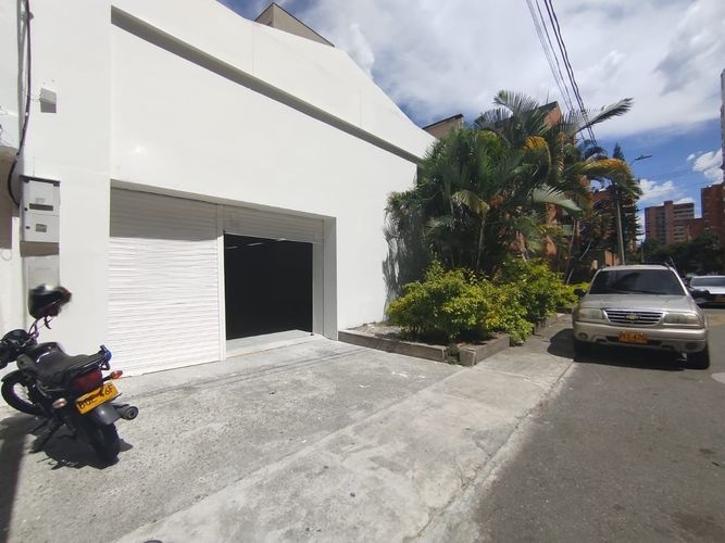 Local en arriendo en Laureles, Medellín, 300 m² · foto 9 de 12