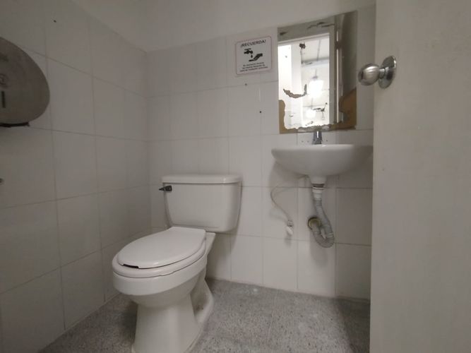 Local en arriendo en Laureles, Medellín, 300 m² · foto 12 de 12
