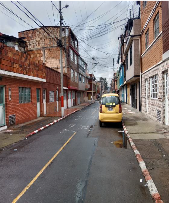 Casa en venta en San Vicente Ferrer, Bogotá · foto 2 de 18