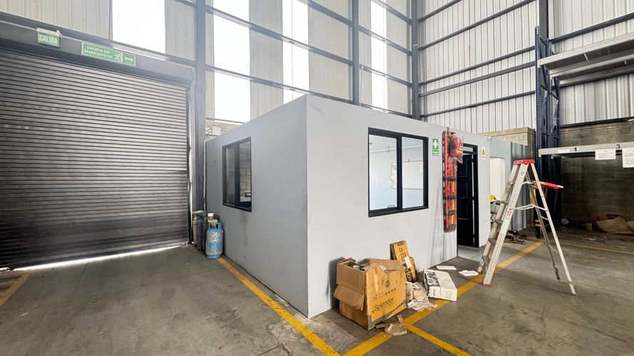 Bodega en arriendo en Acopi, Yumbo, 1006 m² · foto 13 de 18