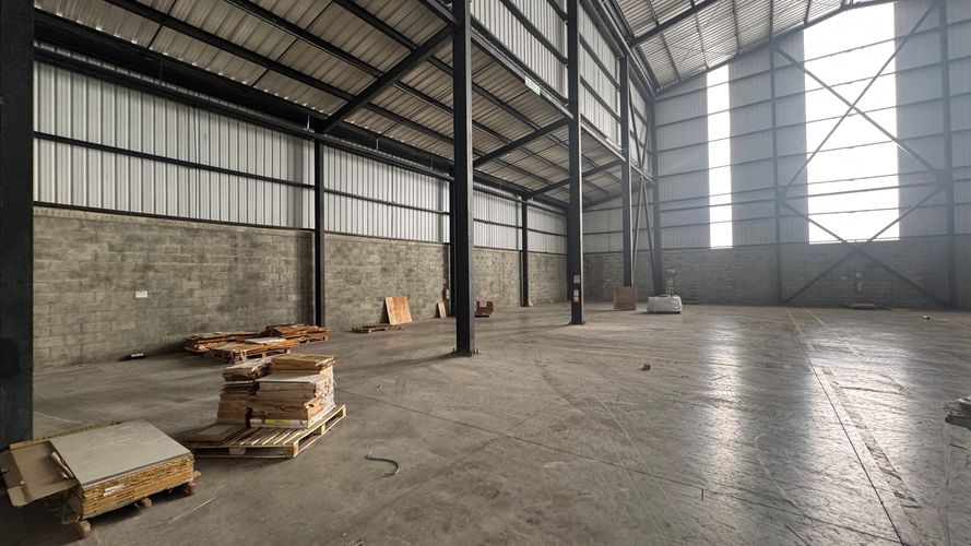 Bodega en arriendo en Acopi, Yumbo, 1006 m² · foto 9 de 18
