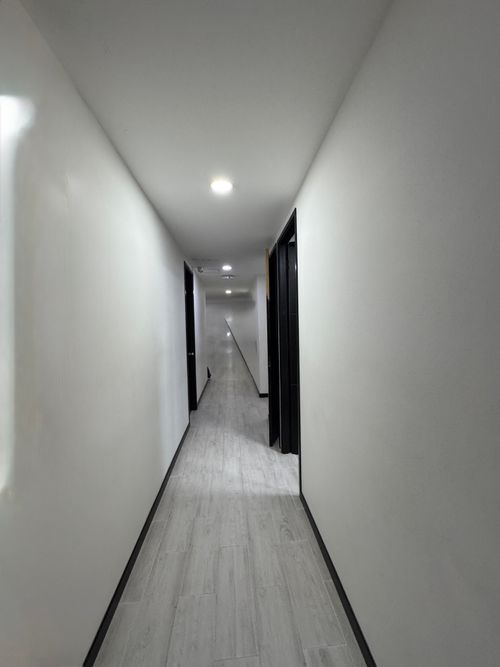 Local en venta en Laureles, Medellín, 700 m² · foto 15 de 18