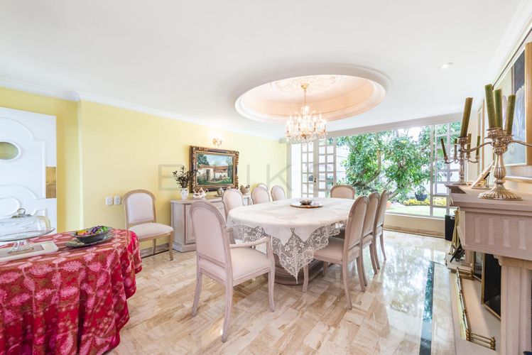 Casa de 4 alcobas en venta en Santa Ana Oriental, Bogotá, 410 m² · foto 4 de 24