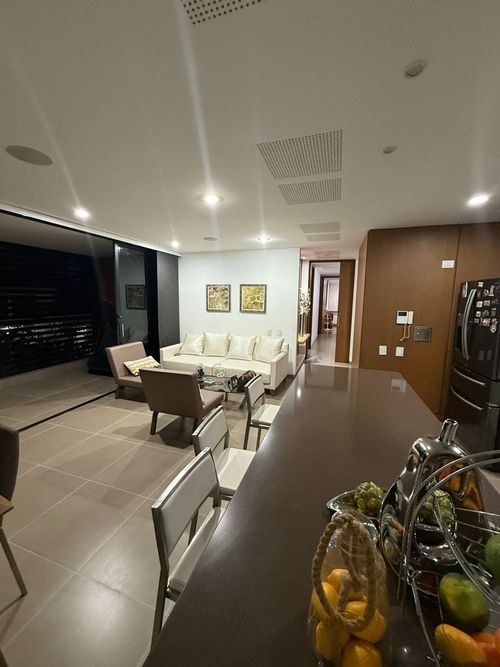 Apartamento de 3 alcobas en venta en Cabecera Del Llano, Bucaramanga, 136 m² · foto 12 de 24