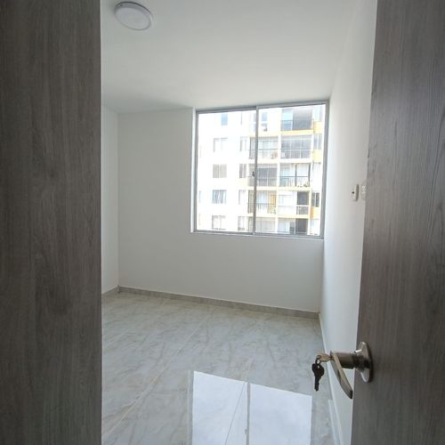 Apartamento de 2 alcobas en venta en Cd. Terranova, Jamundí, 55 m² · foto 8 de 24