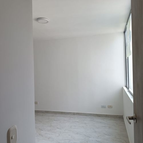 Apartamento de 2 alcobas en venta en Cd. Terranova, Jamundí, 55 m² · foto 16 de 24