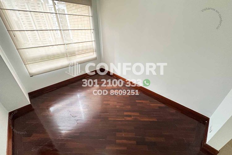 Apartamento de 3 alcobas en arriendo en El Tesoro, Medellín, 198 m² · foto 7 de 24