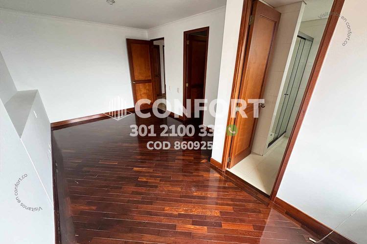 Apartamento de 3 alcobas en arriendo en El Tesoro, Medellín, 198 m² · foto 12 de 24