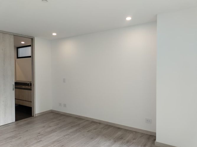 Apartamento de 2 alcobas en arriendo en Vía Las Palmas, Medellín, 93 m² · foto 11 de 17