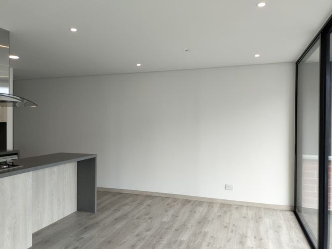 Apartamento de 2 alcobas en arriendo en Vía Las Palmas, Medellín, 93 m² · foto 10 de 17
