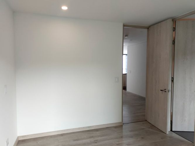 Apartamento de 2 alcobas en arriendo en Vía Las Palmas, Medellín, 93 m² · foto 12 de 17