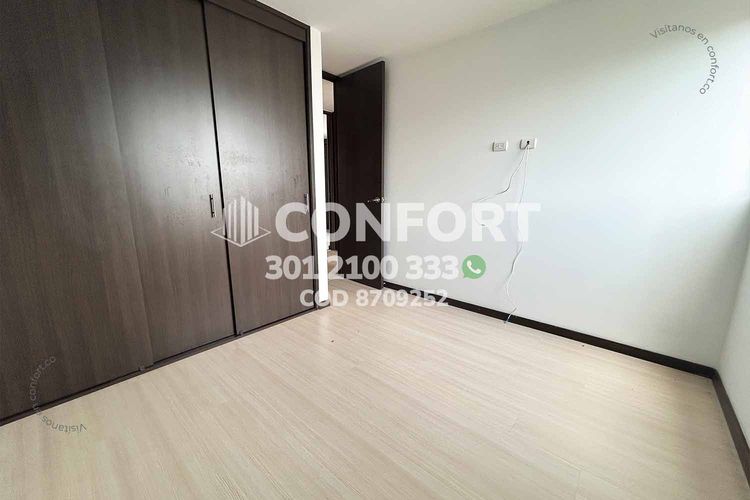 Apartamento de 3 alcobas en arriendo en Loma Del Esmeraldal, Envigado, 90 m² · foto 14 de 24