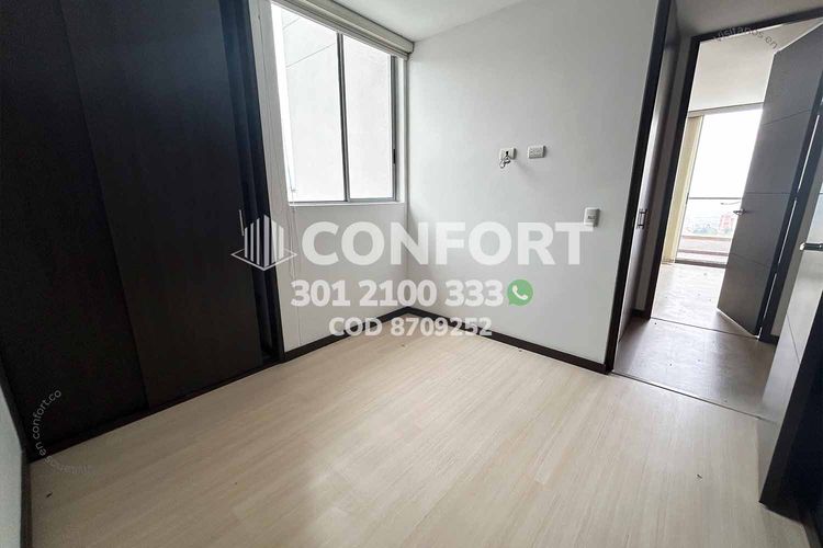 Apartamento de 3 alcobas en arriendo en Loma Del Esmeraldal, Envigado, 90 m² · foto 15 de 24