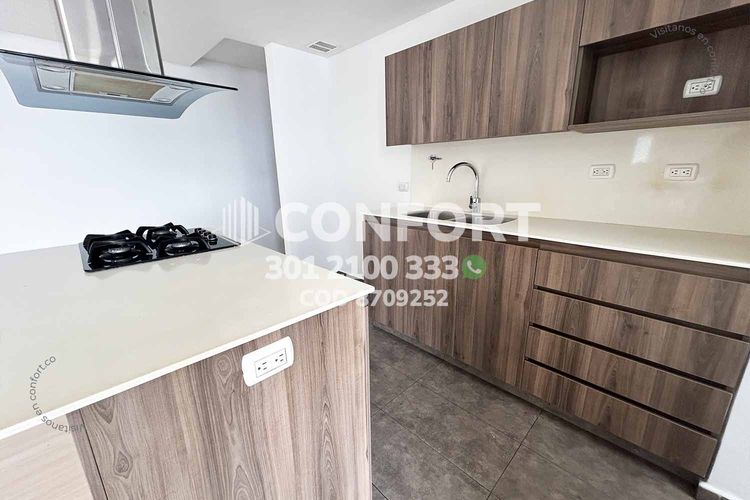Apartamento de 3 alcobas en arriendo en Loma Del Esmeraldal, Envigado, 90 m² · foto 17 de 24